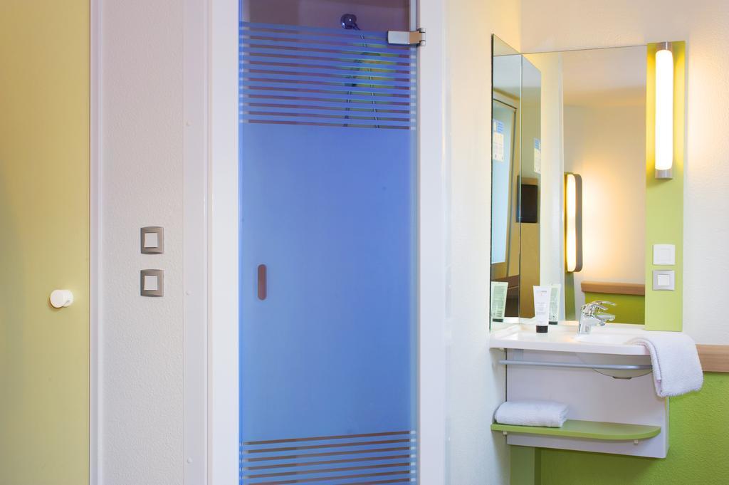 Ibis Budget Rueil Malmaison Εξωτερικό φωτογραφία