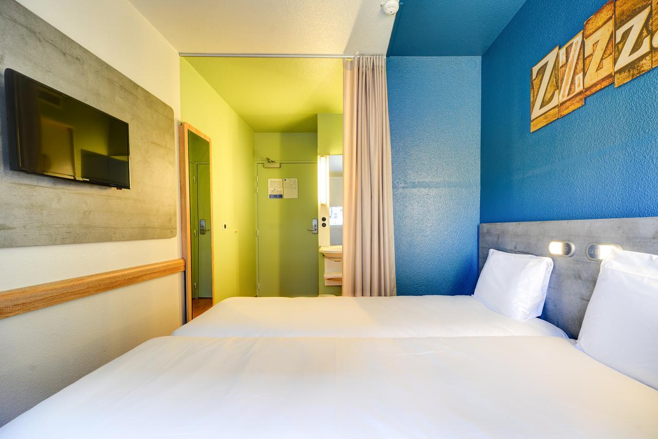 Ibis Budget Rueil Malmaison Εξωτερικό φωτογραφία