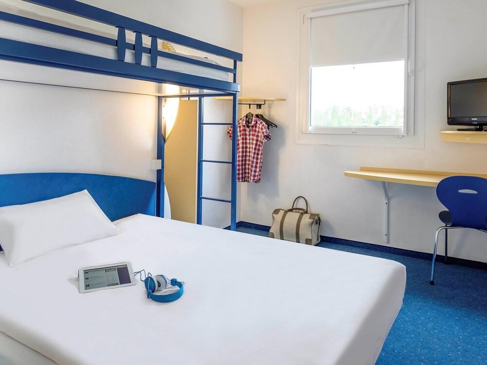 Ibis Budget Rueil Malmaison Εξωτερικό φωτογραφία